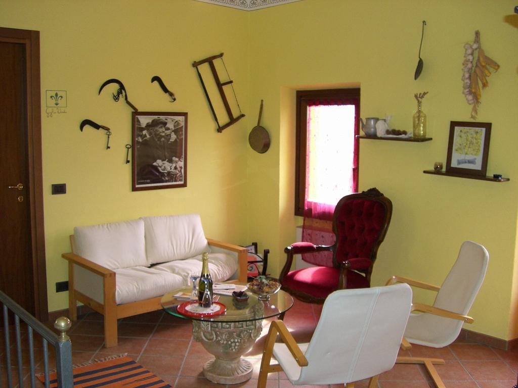 Bed and Breakfast Arco Dei Nobili Монфорте-д'Альба Экстерьер фото